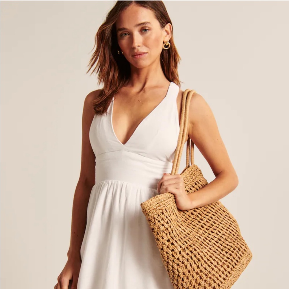 Abercrombie Scrunchie Strap Skort
